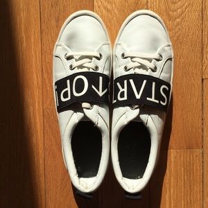 Zara White Leather Logo Sneakers  Sz 6